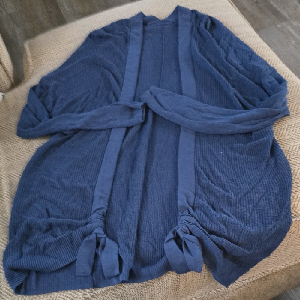 Simply Vera Vera Wang Blue Cardigan Sweater